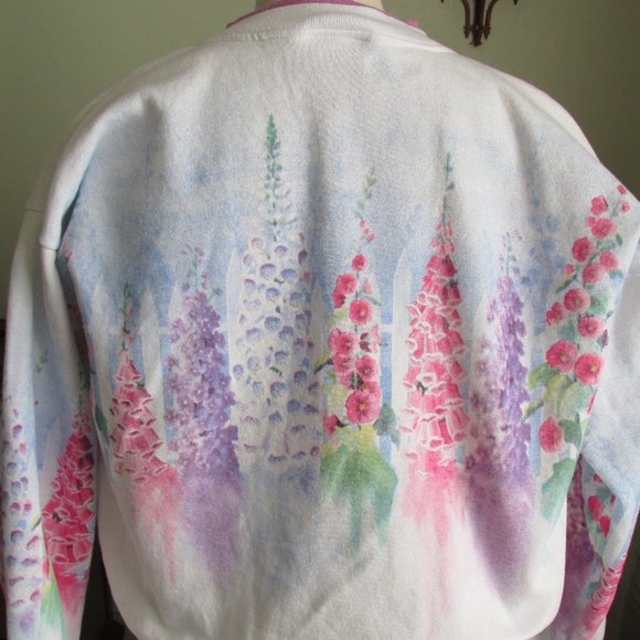 Granny Sweatshirt Jacket Humming Birds and Flowers - Picture 4 of 6